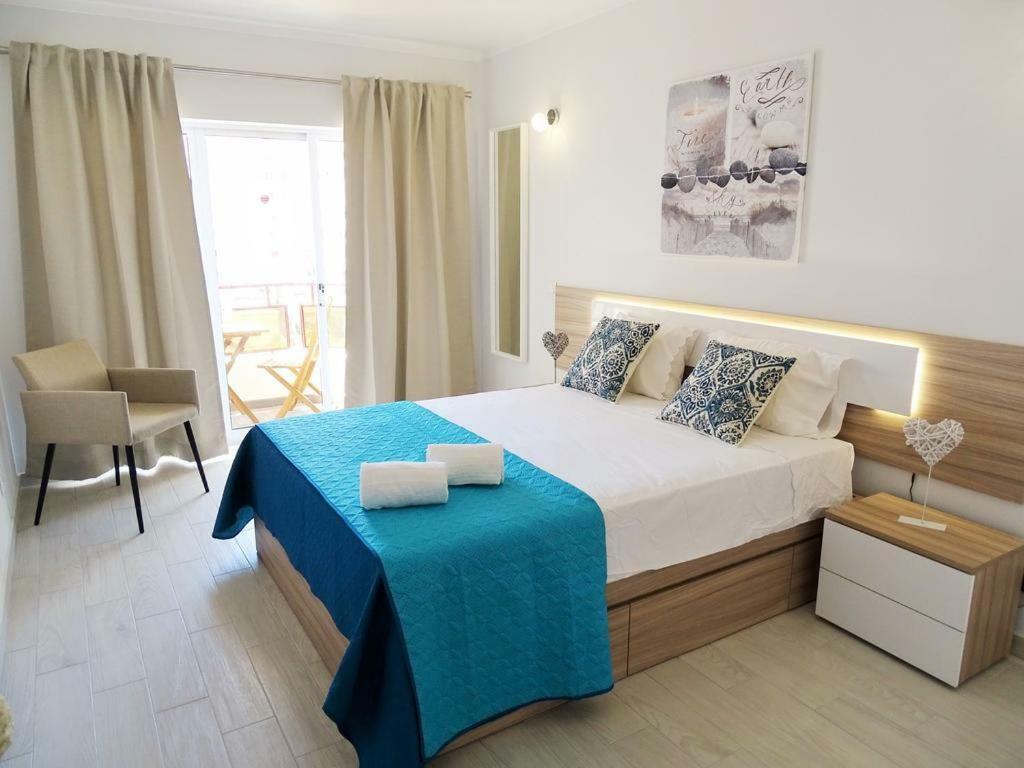 Luz Apartments Портиман Екстериор снимка