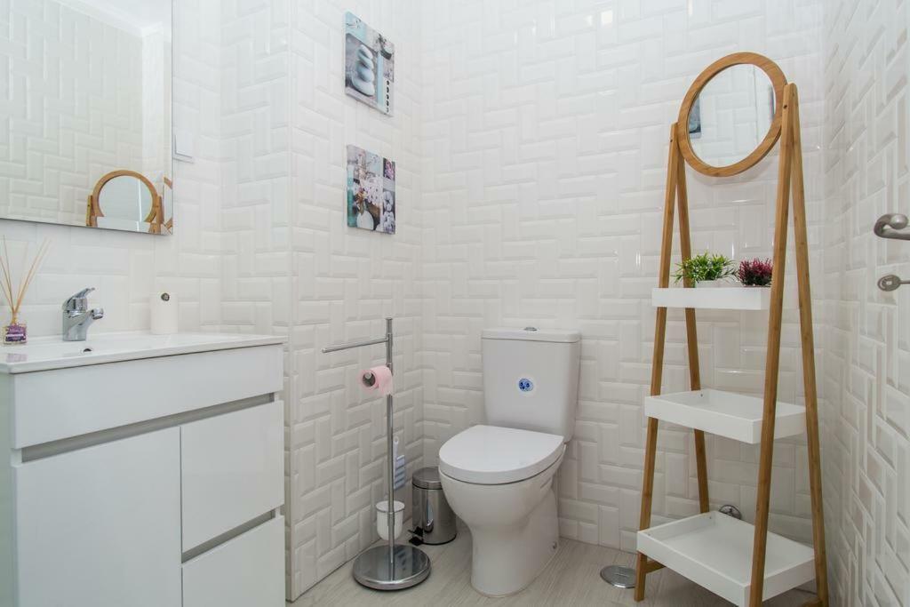 Luz Apartments Портиман Екстериор снимка
