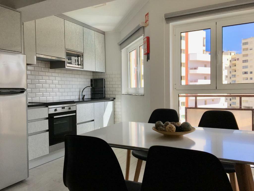 Luz Apartments Портиман Екстериор снимка