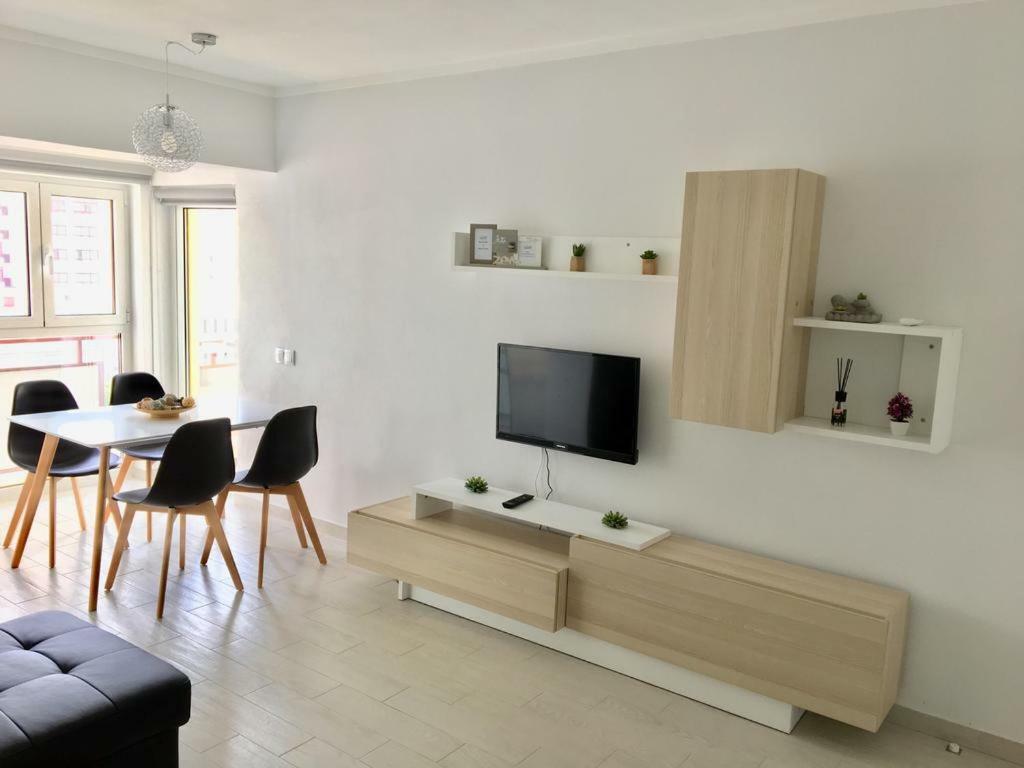 Luz Apartments Портиман Екстериор снимка